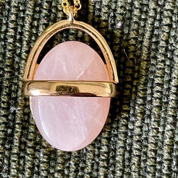 Vtg Necklace 18k Gold Filled with Rose Quarts pendant - Picture 2 of 4